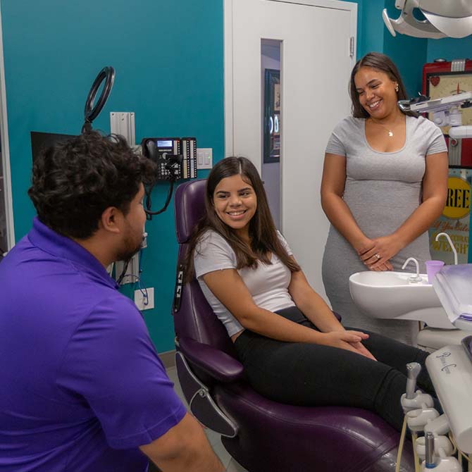 Promote Good Nutrition for Healthy Teeth in Lincolnwood, IL